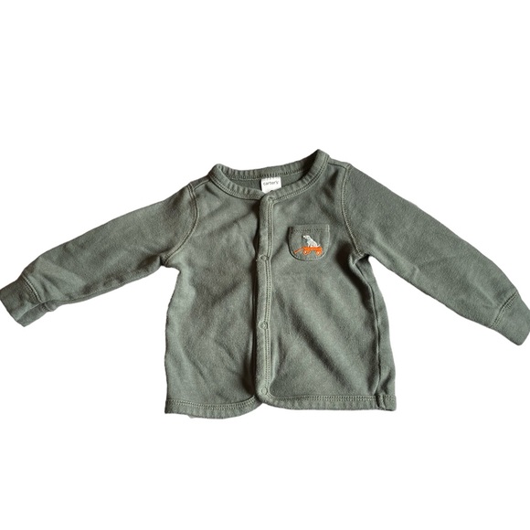 Carter’s Baby Boy Outfit (small stain) - Picture 2 of 9